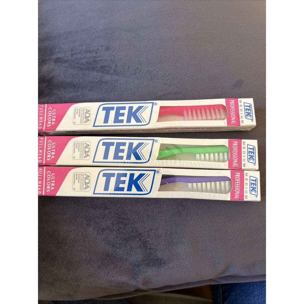 Vtg 1991 Tek Professional Adult Med Deluxe Toothbrush Lot of 3 Sealed NOS